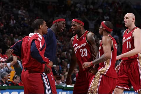 Throwback: LeBron Drops A Quick 16 in Milwaukee
