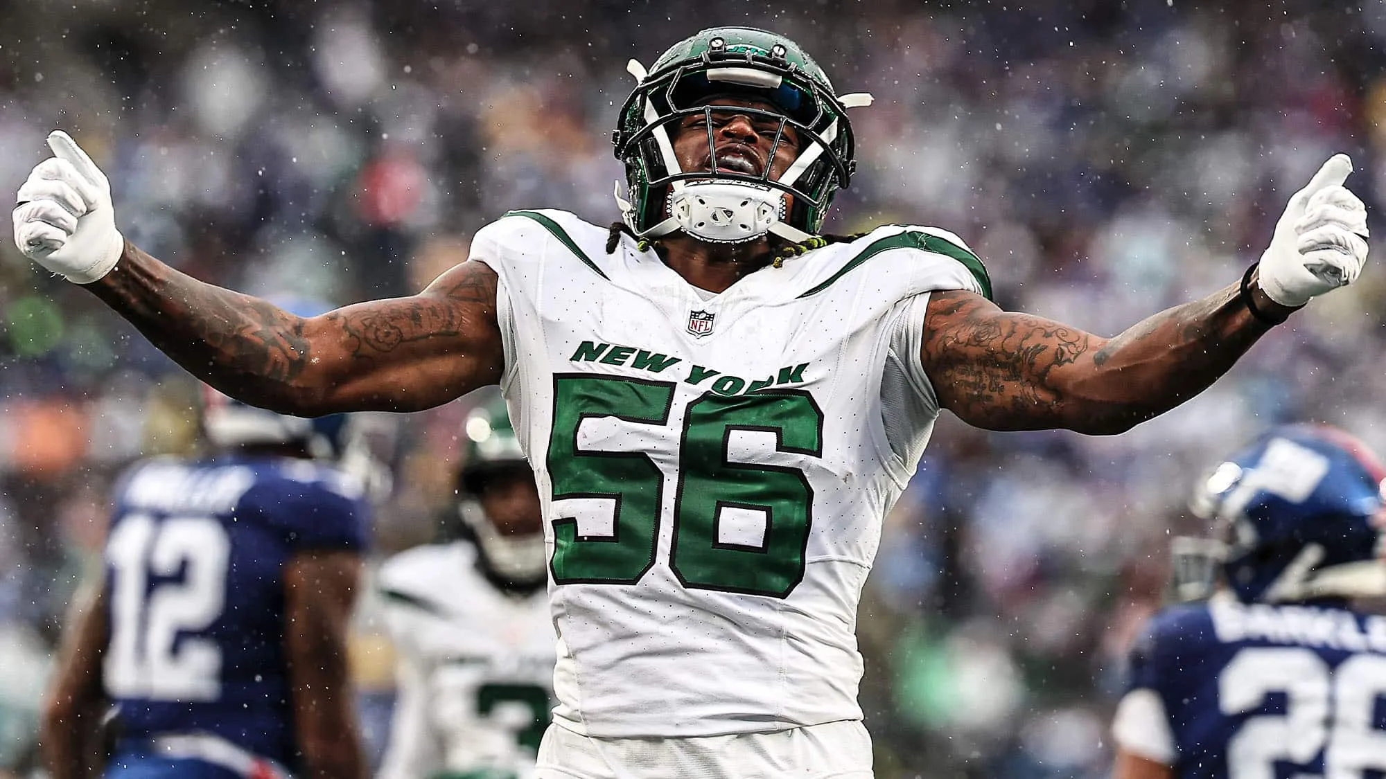 The Browns Sign Linebacker Quincy Williams
