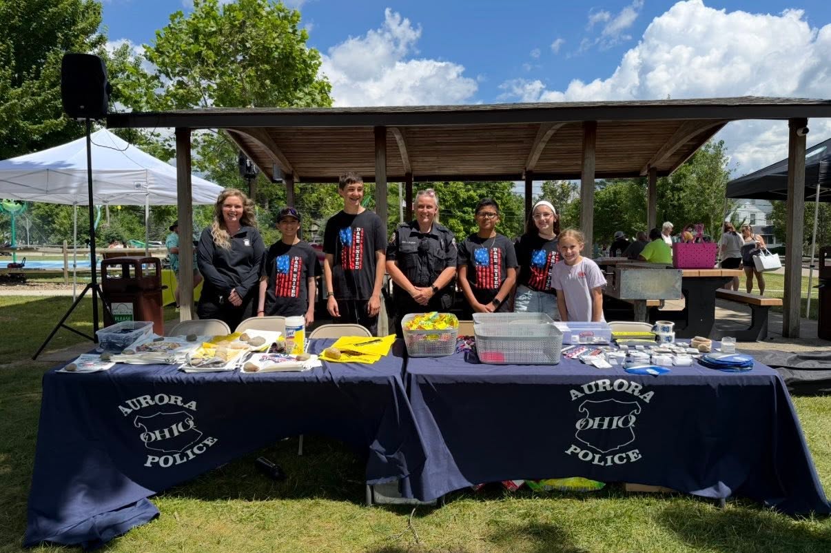 Aurora Police and Community Cool Off with Popsicles and Splash Bash Fun at Kiwanis-Moore Park